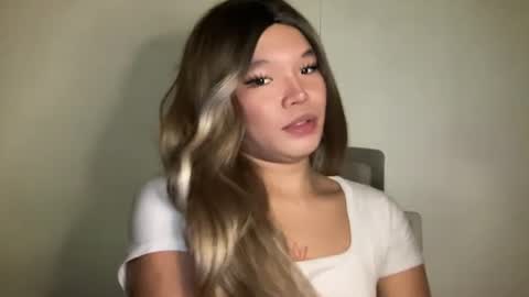 Ms. Tiara online show from 06.08.26