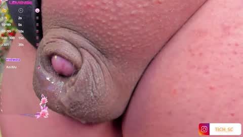 Snapshot of tich___ chatting on 11.25.25 tich___ online show from 11.25.25