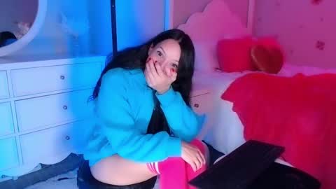 Snapshot of ticketshow chatting on 10.09.25 ticketshow online show from 10.09.25