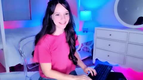 Snapshot of ticketshow chatting on 03.06.26 ticketshow online show from 03.06.26