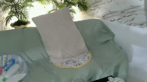 Snapshot of ticklish_pinayclit chatting on 06.15.26 VictoriaSEPARATED FOR 15YEARS online show from 06.15.26