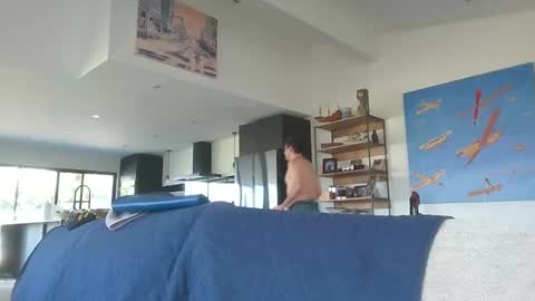 JustMe online show from 02.02.25