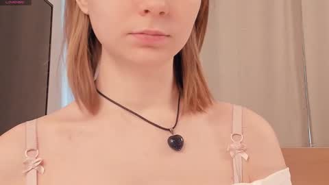 Lily online show from 03.05.26