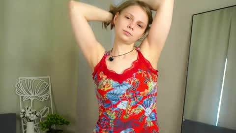 Lily online show from 03.17.26