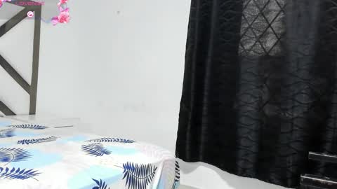 Tifani brown online show from 02.22.26