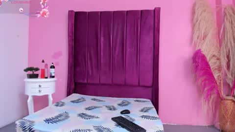 Tifani brown online show from 03.15.26