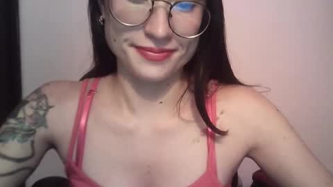 Snapshot of tifanny_a chatting on 02.13.25 Tifanny online show from 02.13.25