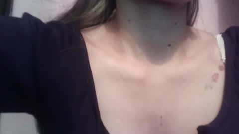 Snapshot of tifanny_a chatting on 03.06.25 Tifanny online show from 03.06.25