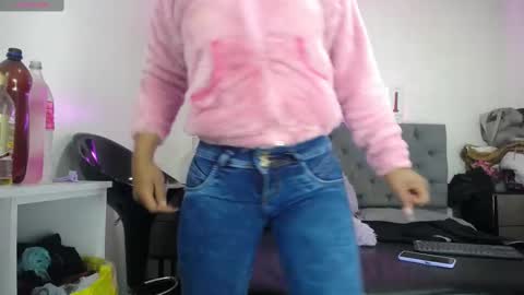 Tifanny Nails  online show from 02.27.25