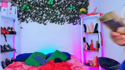 Tifanny Nails  online show from 06.13.26