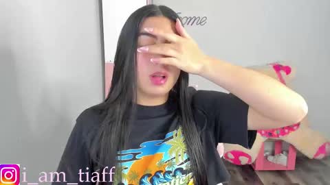Snapshot of tifany_tay2 chatting on 10.14.25 hey am julietha online show from 10.14.25