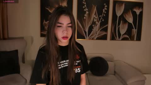 Snapshot of tiffannysins chatting on 11.09.25 Tiffanny Sins online show from 11.09.25