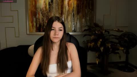 Snapshot of tiffannysins chatting on 11.18.25 Tiffanny Sins online show from 11.18.25