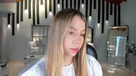 Snapshot of tiffannysins chatting on 06.14.26 Tiffanny Sins online show from 06.14.26