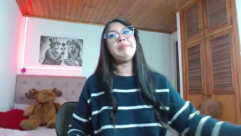 Snapshot of tiffany_beauty18 chatting on 10.09.25 Tifanny online show from 10.09.25