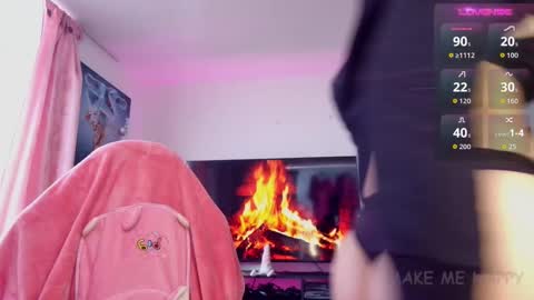 Tiffany Bela online show from 11.13.25