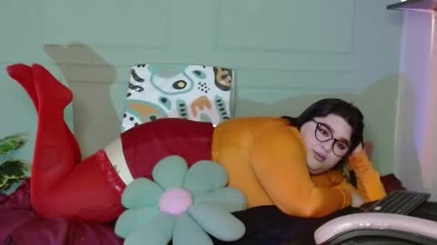 Snapshot of tiffany_laurens chatting on 12.06.24 dont forget ask for custom vids online show from 12.06.24