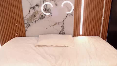 STEFANNY WELL online show from 11.20.25