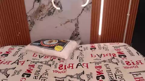 STEFANNY WELL online show from 12.03.25