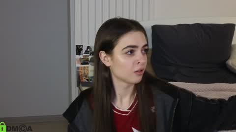 Snapshot of tiffany_loong chatting on 02.05.25 tiffany online show from 02.05.25