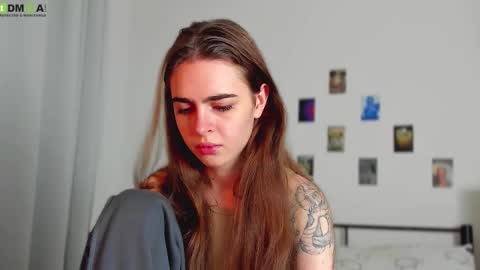 Snapshot of tiffany_loong chatting on 11.14.25 tiffany online show from 11.14.25