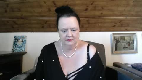 TiffanyMature online show from 04.27.26