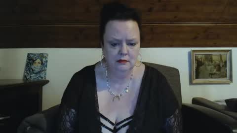 TiffanyMature online show from 05.01.26