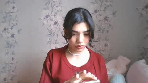 Snapshot of tiffanyrecchia chatting on 04.01.26 Rana online show from 04.01.26