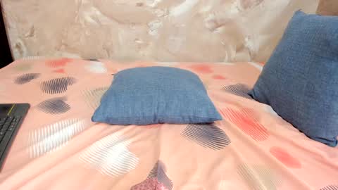 Snapshot of tiffanystone_ chatting on 02.01.25 Tiffany online show from 02.01.25