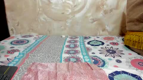 Snapshot of tiffanystone_ chatting on 02.24.25 Tiffany online show from 02.24.25