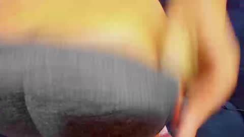 Snapshot of tiffanystone_ chatting on 09.19.25 Tiffany online show from 09.19.25