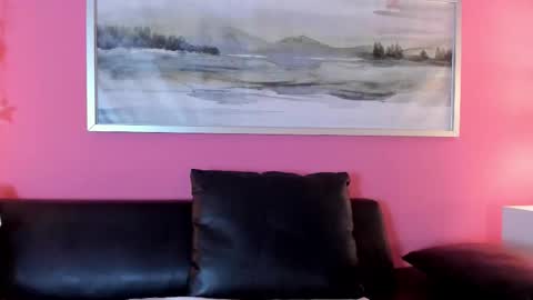 Stefany Suarez online show from 11.19.25