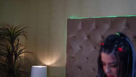  Tiffany  online show from 10.14.25