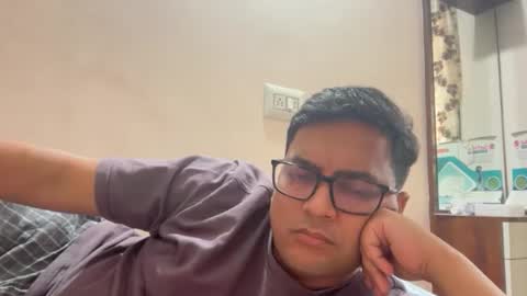 tigertinku online show from 11.15.25