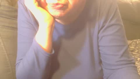 Snapshot of tight_kitty55 chatting on 12.19.24 tight Kitty55 online show from 12.19.24