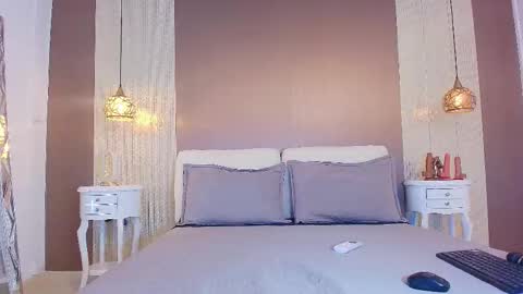 T I F F A N Y online show from 10.06.25