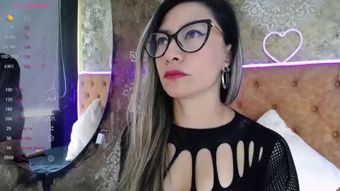 TILA TEQUILA online show from 01.20.25