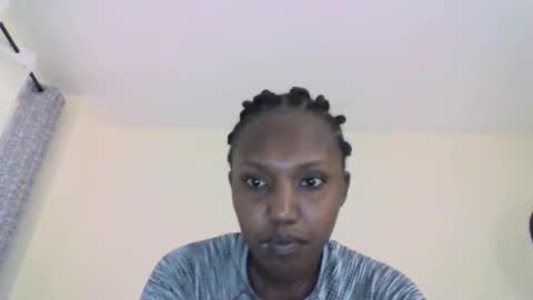 Snapshot of tilesi chatting on 10.23.25 tilesi online show from 10.23.25