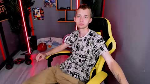 Snapshot of tim_blackk chatting on 10.05.25 Tim online show from 10.05.25