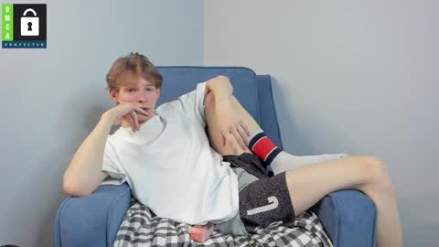 Snapshot of tim_milll chatting on 12.12.24 Tim online show from 12.12.24