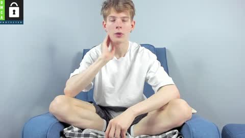 Snapshot of tim_milll chatting on 01.02.25 Tim online show from 01.02.25