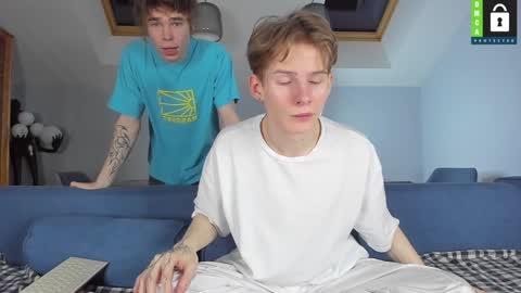 Snapshot of tim_milll chatting on 01.19.25 Tim online show from 01.19.25