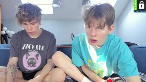 Snapshot of tim_milll chatting on 02.07.25 Tim online show from 02.07.25