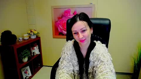 Luisa online show from 01.27.25