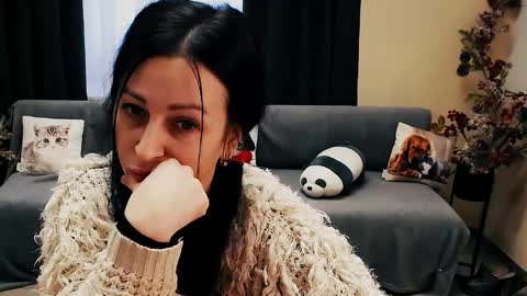 Luisa online show from 02.13.25