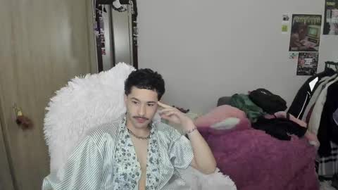 Snapshot of timgreen420 chatting on 12.12.24 timgreen420 online show from 12.12.24