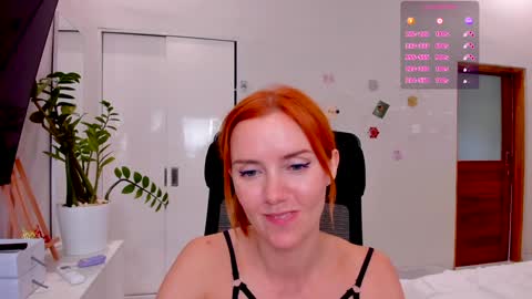 Timis but I prefer you whisper to my ear my girl online show from 01.02.25