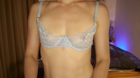 Timis but I prefer you whisper to my ear my girl online show from 09.18.25