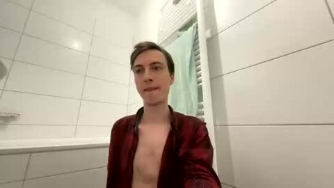 Snapshot of timjustus649874 chatting on 02.14.25 TimJustus online show from 02.14.25