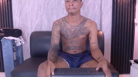 Snapshot of timmcloud chatting on 11.08.25 Timm online show from 11.08.25